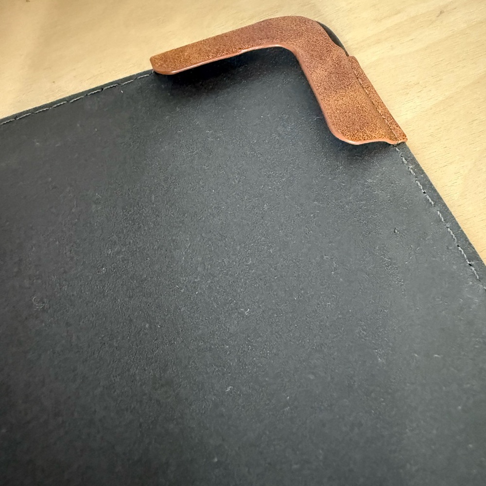 MacBook Pro Case - Picture 10 of 12